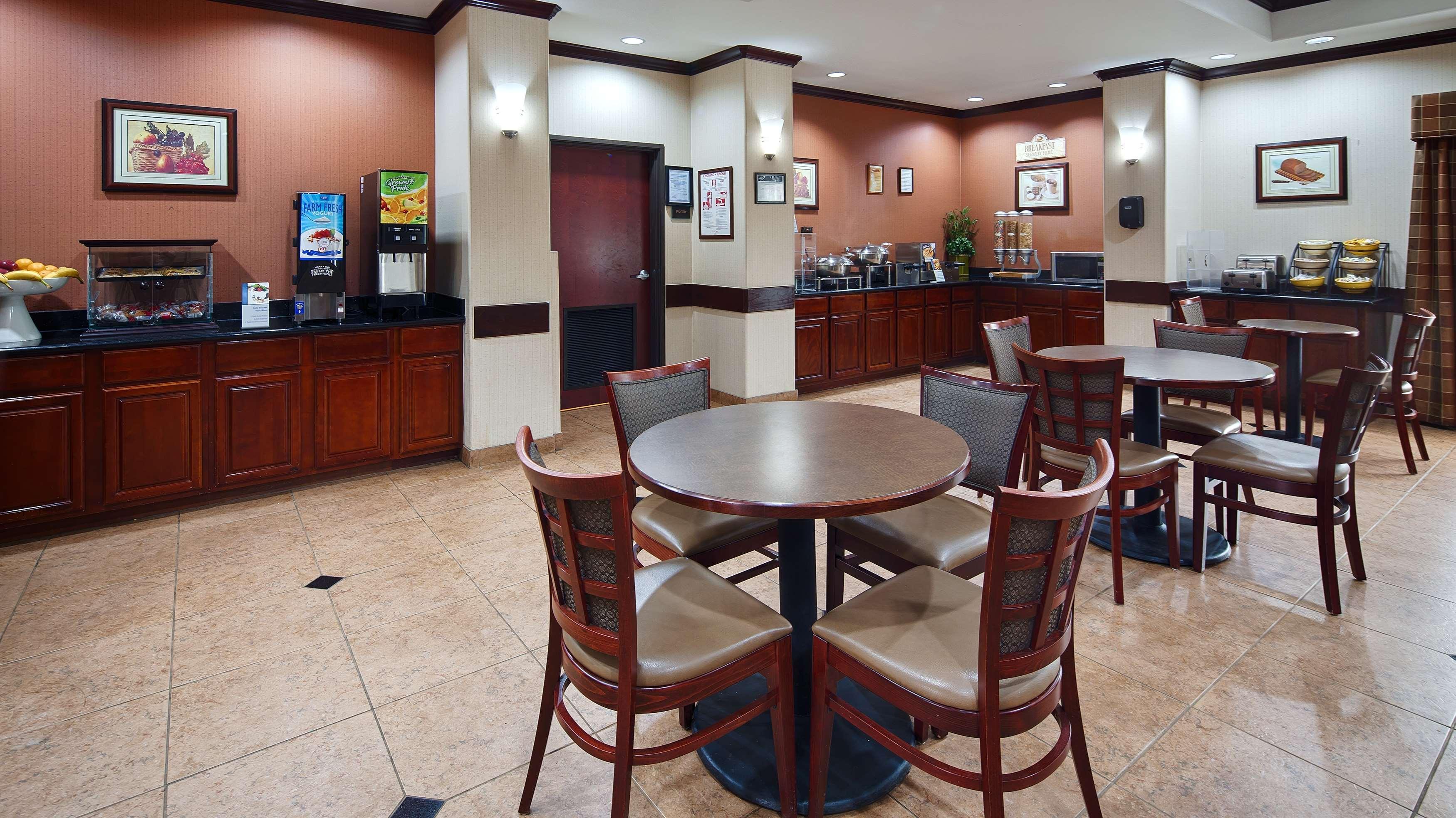 Best Western Plus Katy Inn And Suites Exterior photo